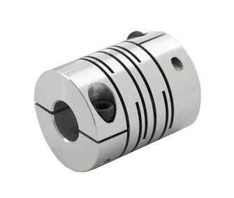 Муфта разрезная INNOCONT d=25 мм, с зажимным кольцом, материал - алюминий, диаметры валов 6*8 мм, номинальный момент 1,8 Нм CPI-25C-6x8