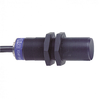 XS4P18PA370L2